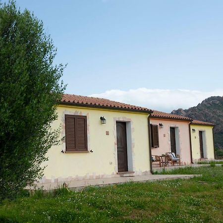 Agriturismo B&B Casteldoria Santa Maria  Exteriör bild