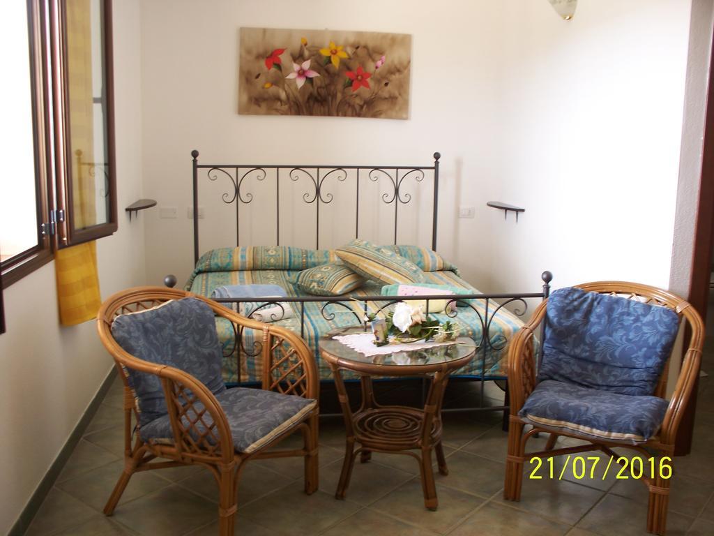 Agriturismo B&B Casteldoria Santa Maria  Exteriör bild